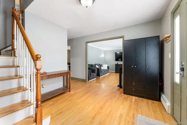 $639,999 | 4 Rowe Street, Coram, NY 11727
