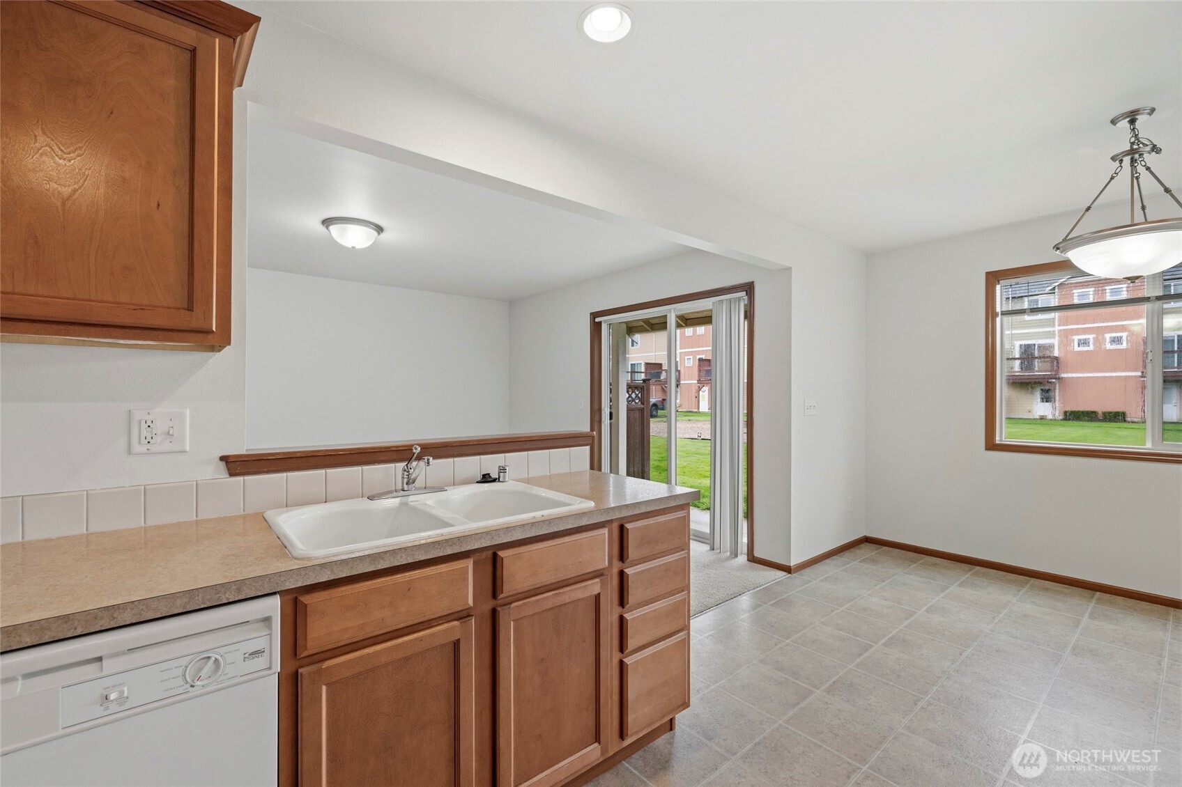 557 Neff Circle Burlington, WA 98233 - Photo 17 of 30