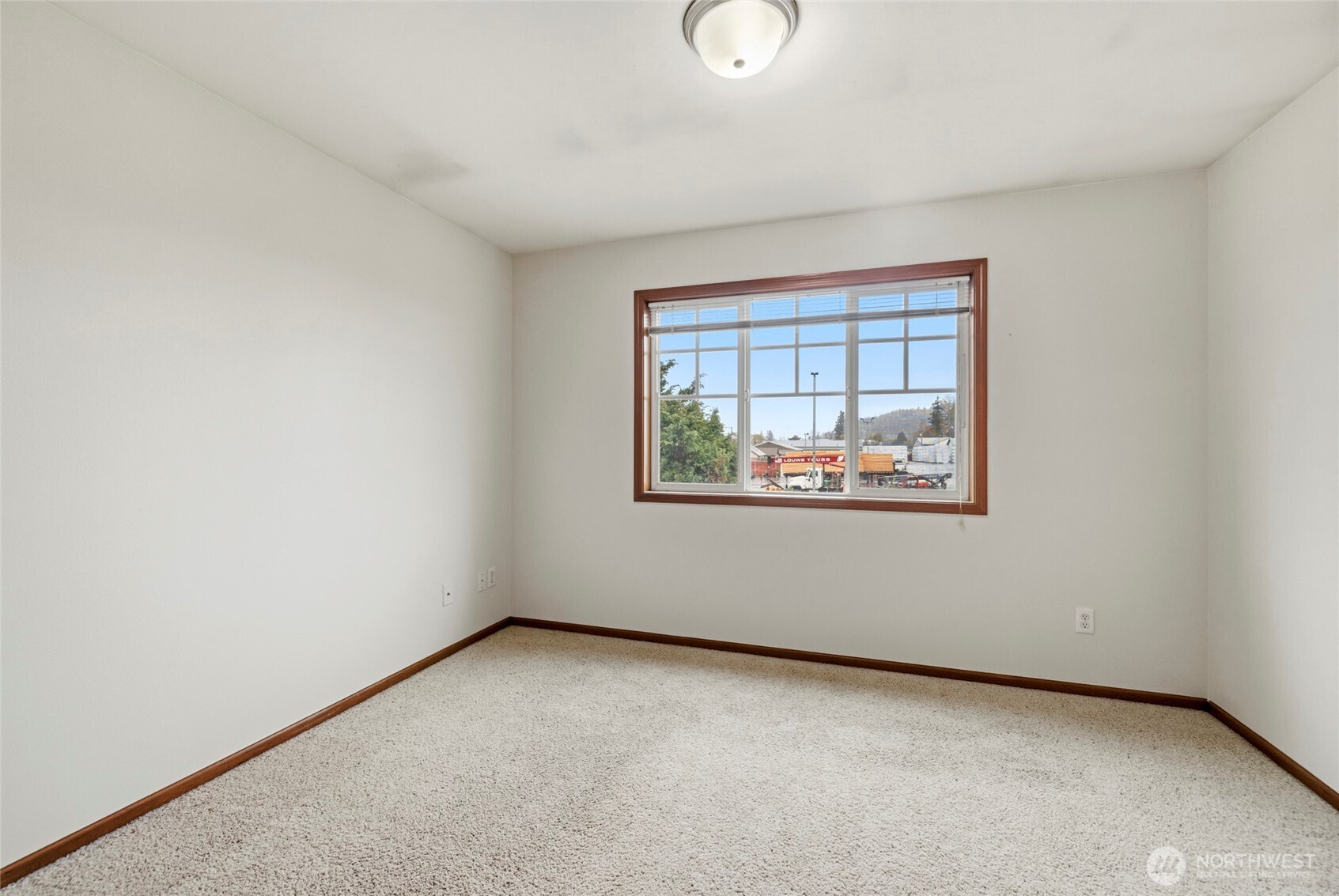 557 Neff Circle Burlington, WA 98233 - Photo 23 of 30