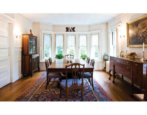 43 Circuit Road Brookline, MA 02467 - Photo 4 of 5