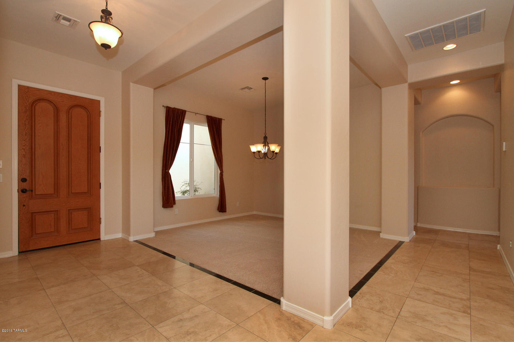 12693 North Piping Rock Road Oro Valley, AZ 85755 - Photo 7 of 42