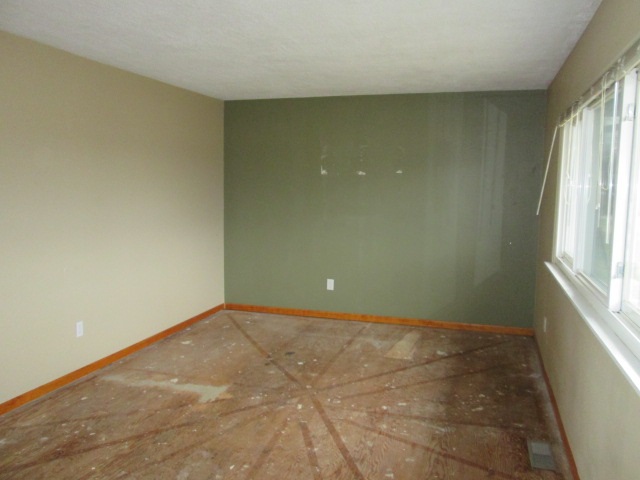 5299 Garfield Road Auburn, MI 48611 - Photo 13 of 17