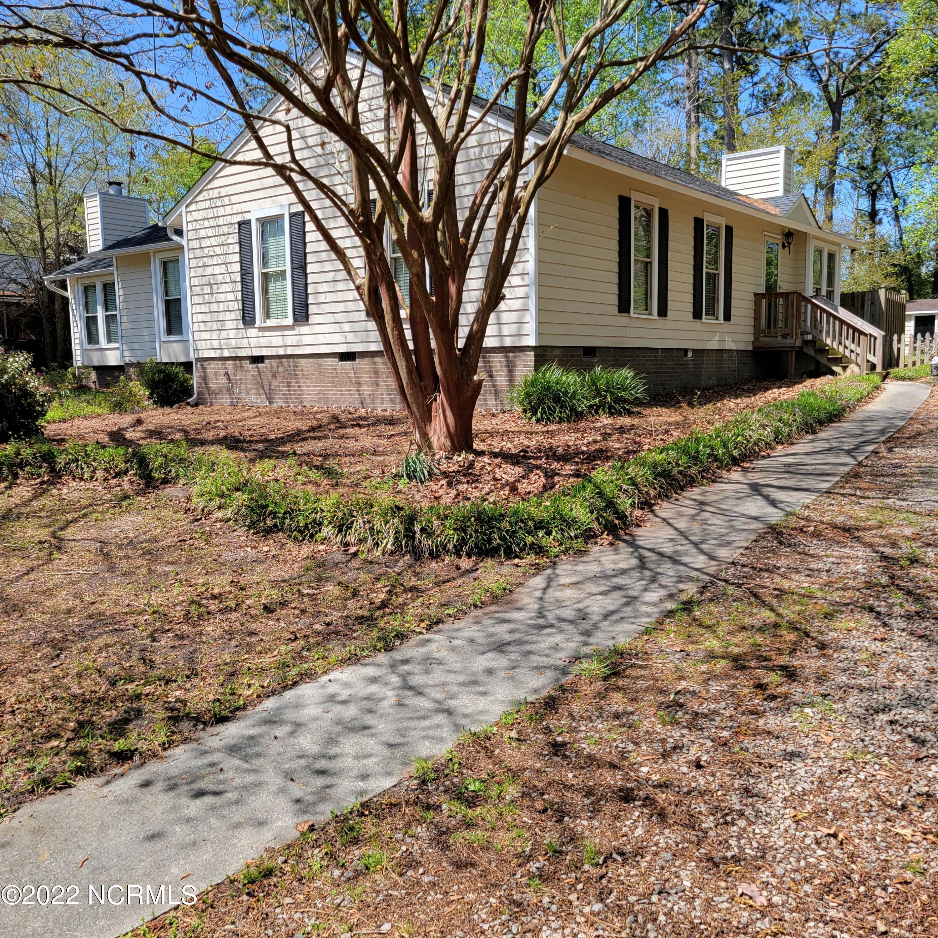 207 Sandybrook Road Wilmington, NC 28411 - Photo 2 of 7 20220407_124418