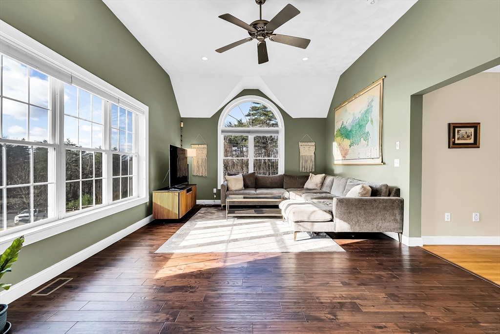 34 Proctor Road Townsend, MA 01469 - Photo 16 of 42