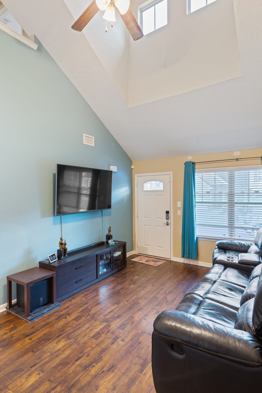 4406 Prometheus Way Murfreesboro, TN 37128 - Photo 2 of 27 a bedroom with furniture and window