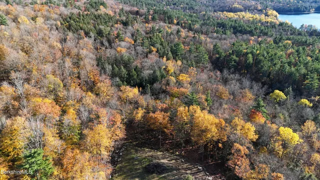 $159,900 | 0 Forest Hill Drive, Hinsdale, MA 01235