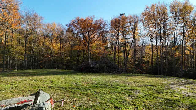 $159,900 | 0 Forest Hill Drive, Hinsdale, MA 01235