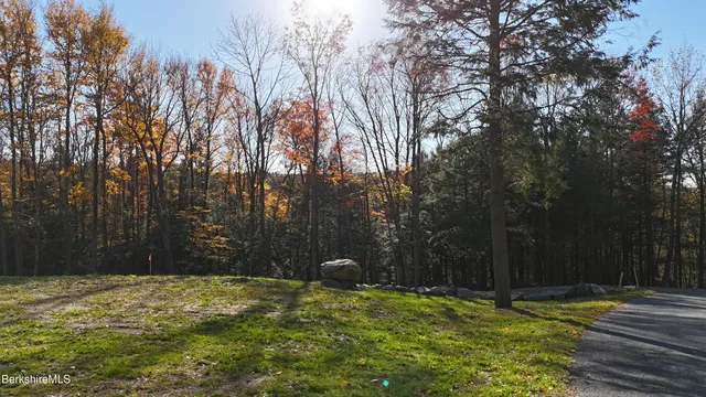 $159,900 | 0 Forest Hill Drive, Hinsdale, MA 01235