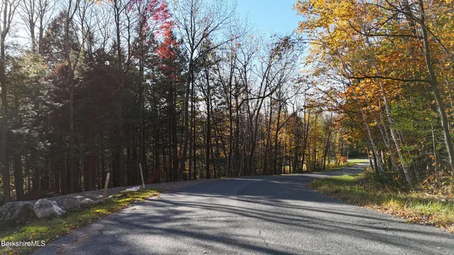 $159,900 | 0 Forest Hill Drive, Hinsdale, MA 01235