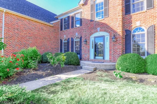 $4,600 | 5 Hidden Valley Way, Asbury, NJ 08802