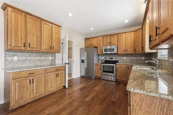 $399,000 | 1804 Cardinal Circle, Atchison, KS 66002