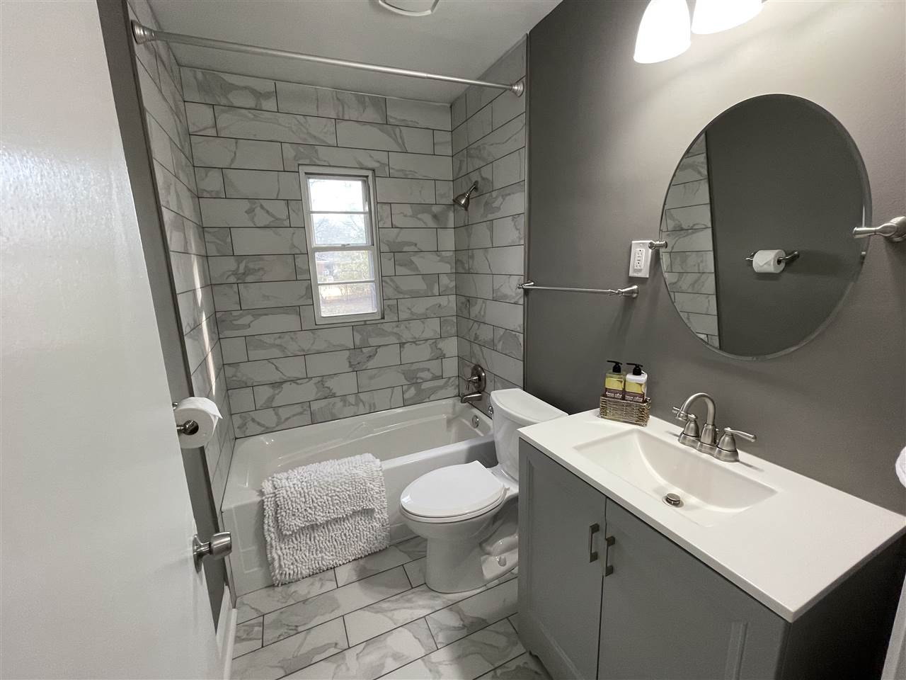 4781 Sea Isle Road Memphis, TN 38117 - Photo 11 of 18 Gallery Image 11