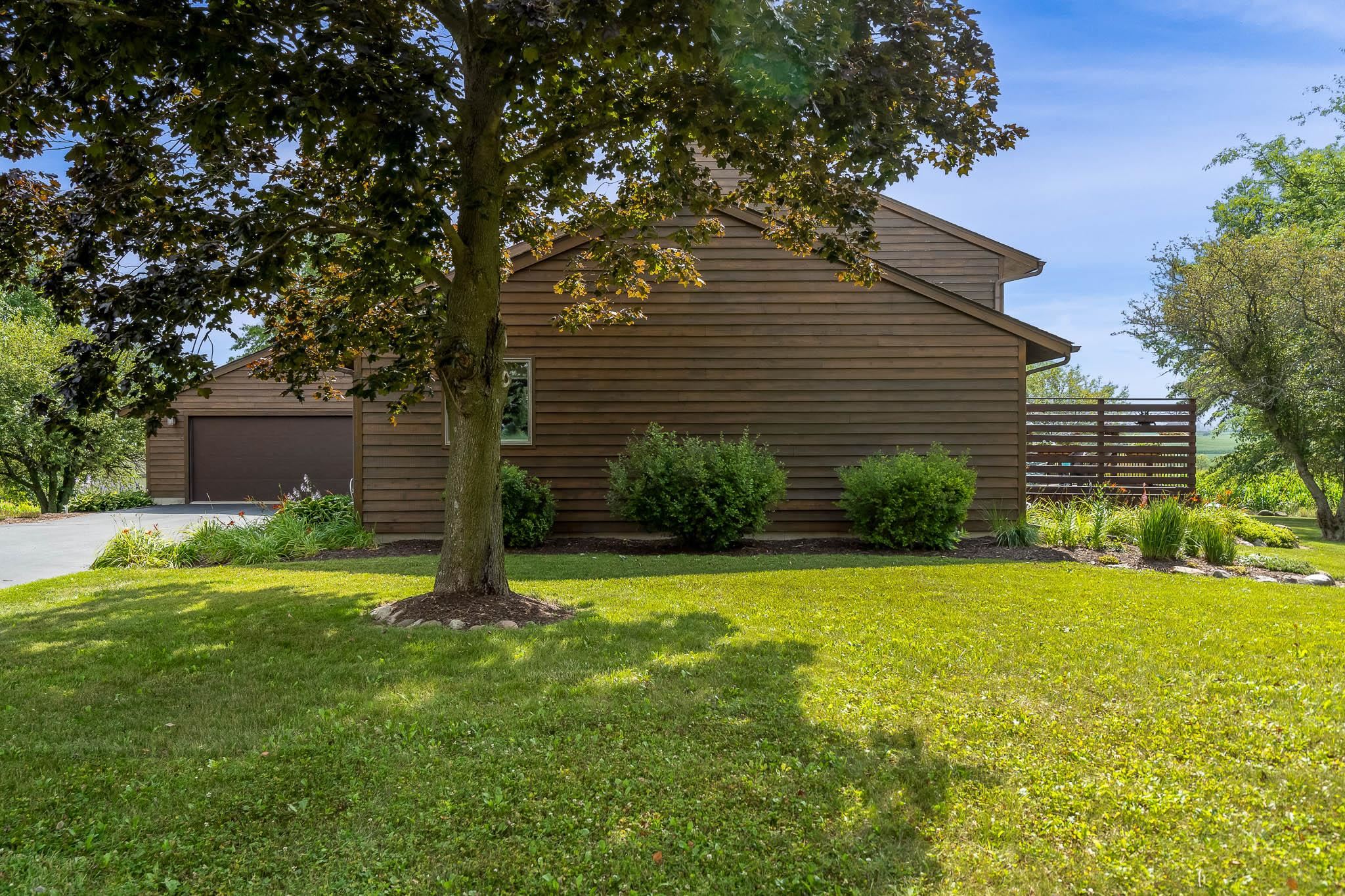 9085 North Pecatonica Road Pecatonica, IL 61063 - Photo 13 of 57 Gallery Image 13