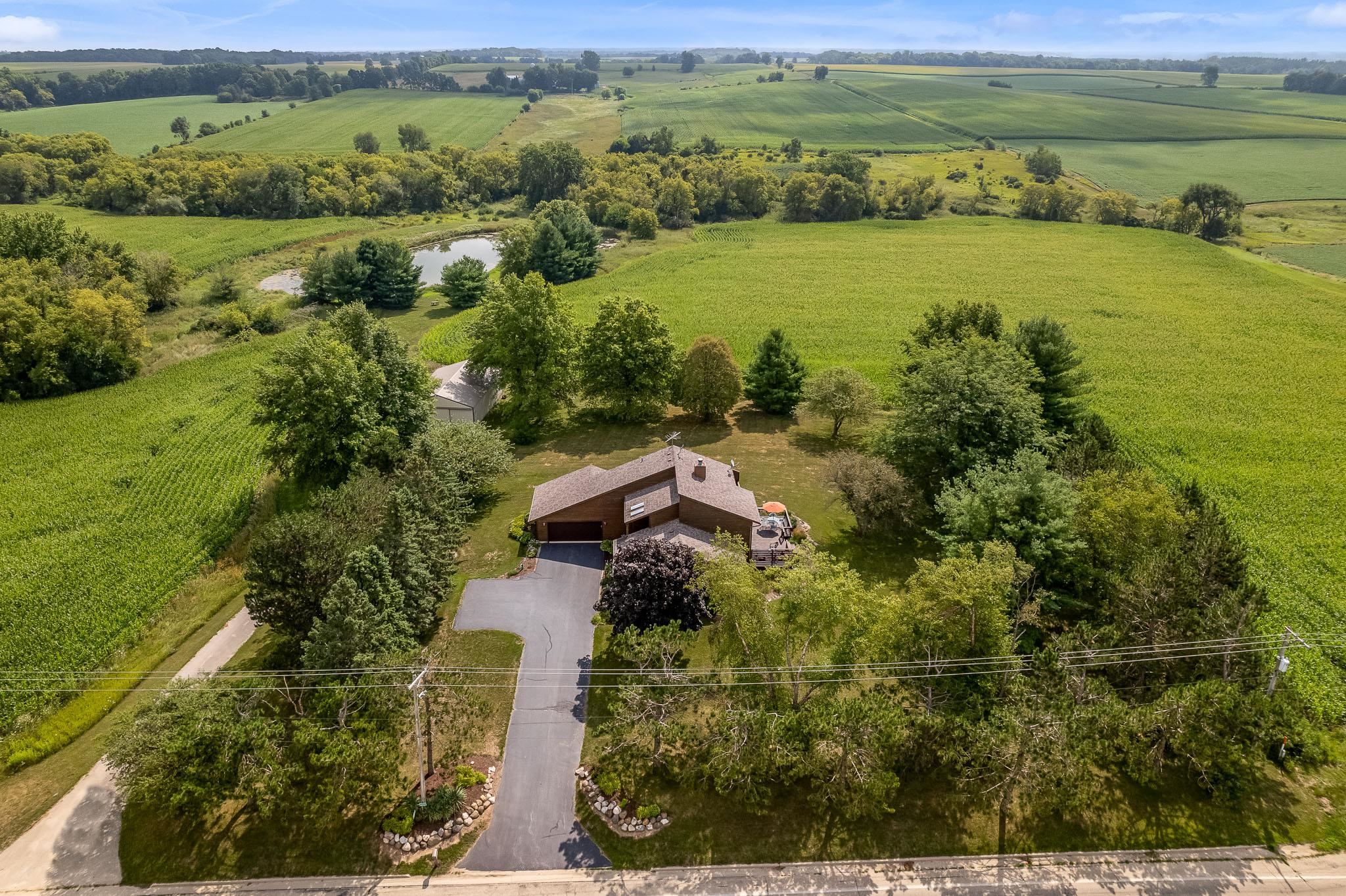 9085 North Pecatonica Road Pecatonica, IL 61063 - Photo 5 of 57 Gallery Image 5