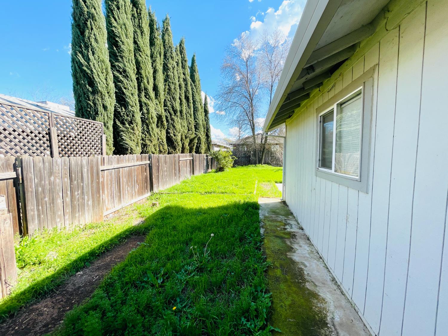 704 Lofton Road Wheatland, CA 95692 - Photo 22 of 28