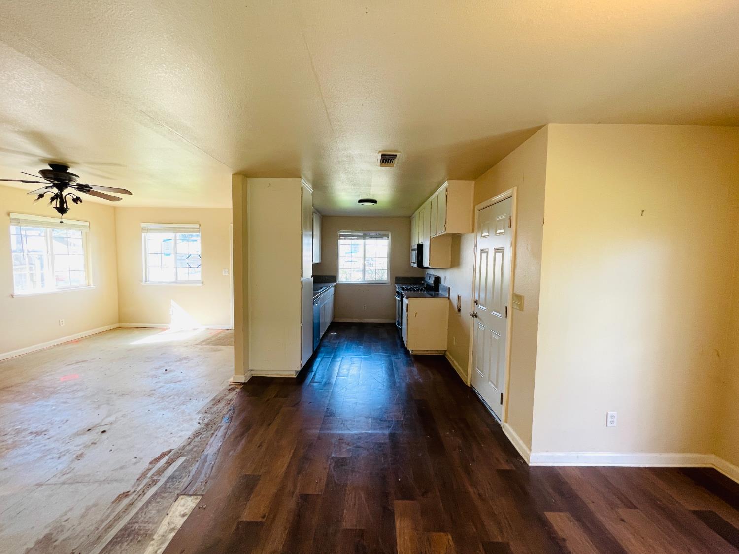 704 Lofton Road Wheatland, CA 95692 - Photo 8 of 28