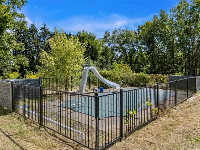 $379,900 | 555 Elm St Extension, Ithaca Town, NY 14850