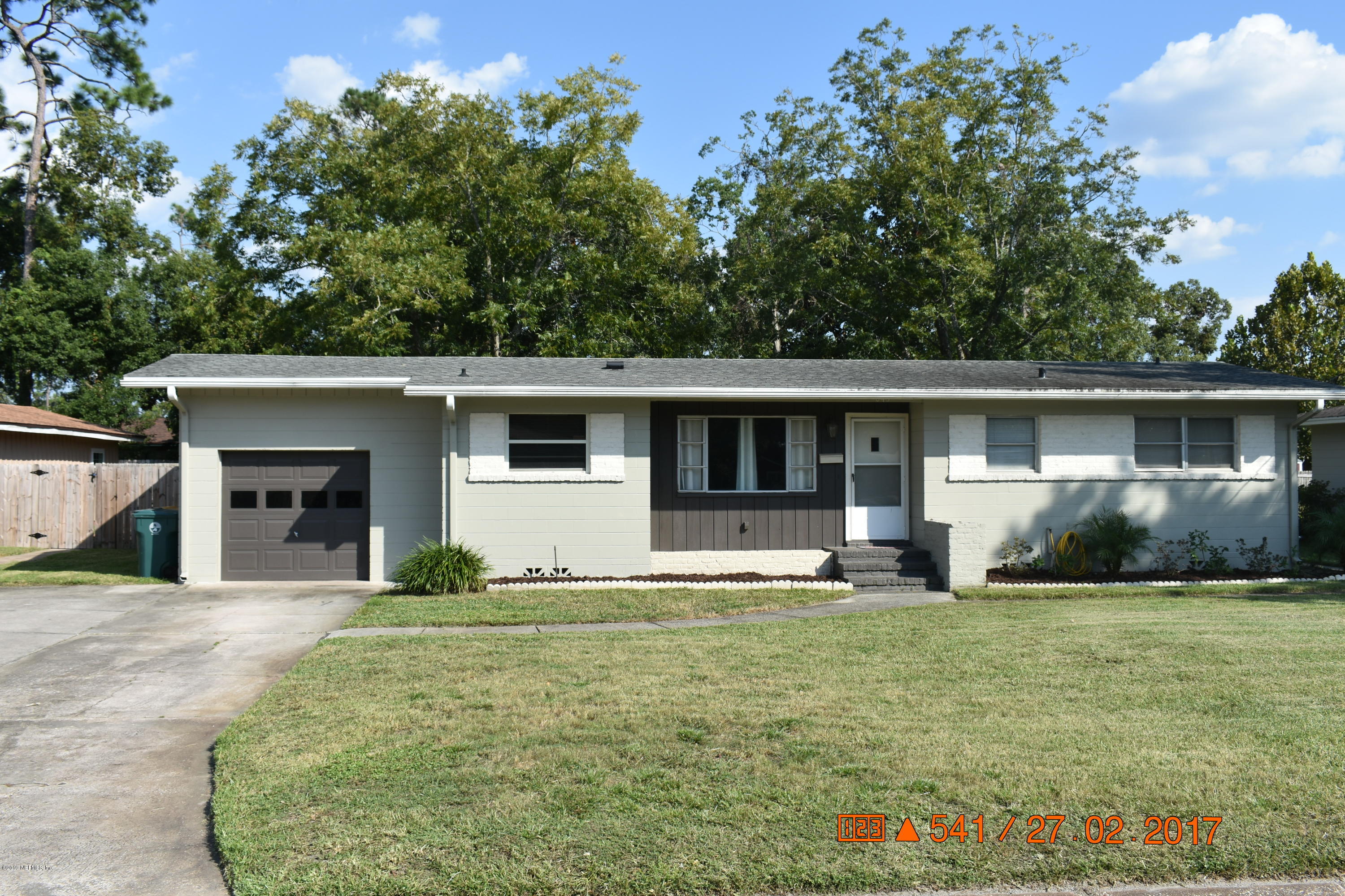 845 Acapulco Road Jacksonville, FL 32216 - Photo 20 of 26 DSC_0224