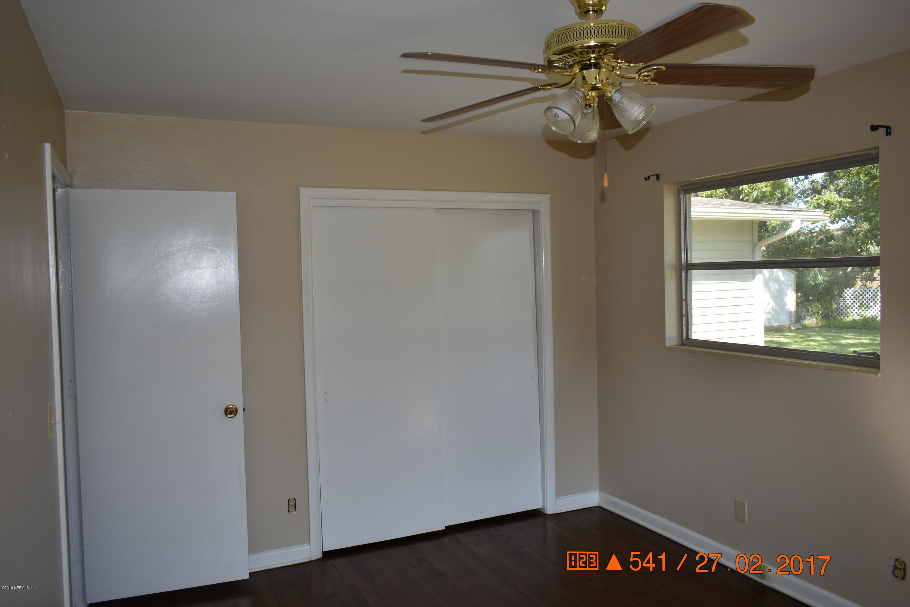 845 Acapulco Road Jacksonville, FL 32216 - Photo 2 of 26 DSC_0181