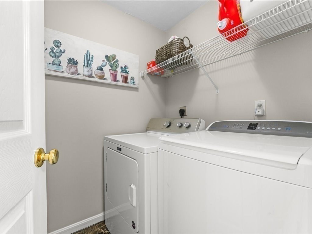 4 Summit Road Southborough, MA 01772 - Photo 18 of 41 Gallery Image 18