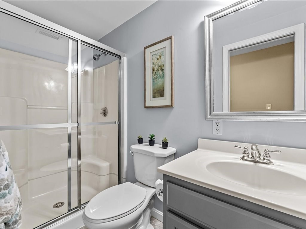 4 Summit Road Southborough, MA 01772 - Photo 21 of 41 Gallery Image 21