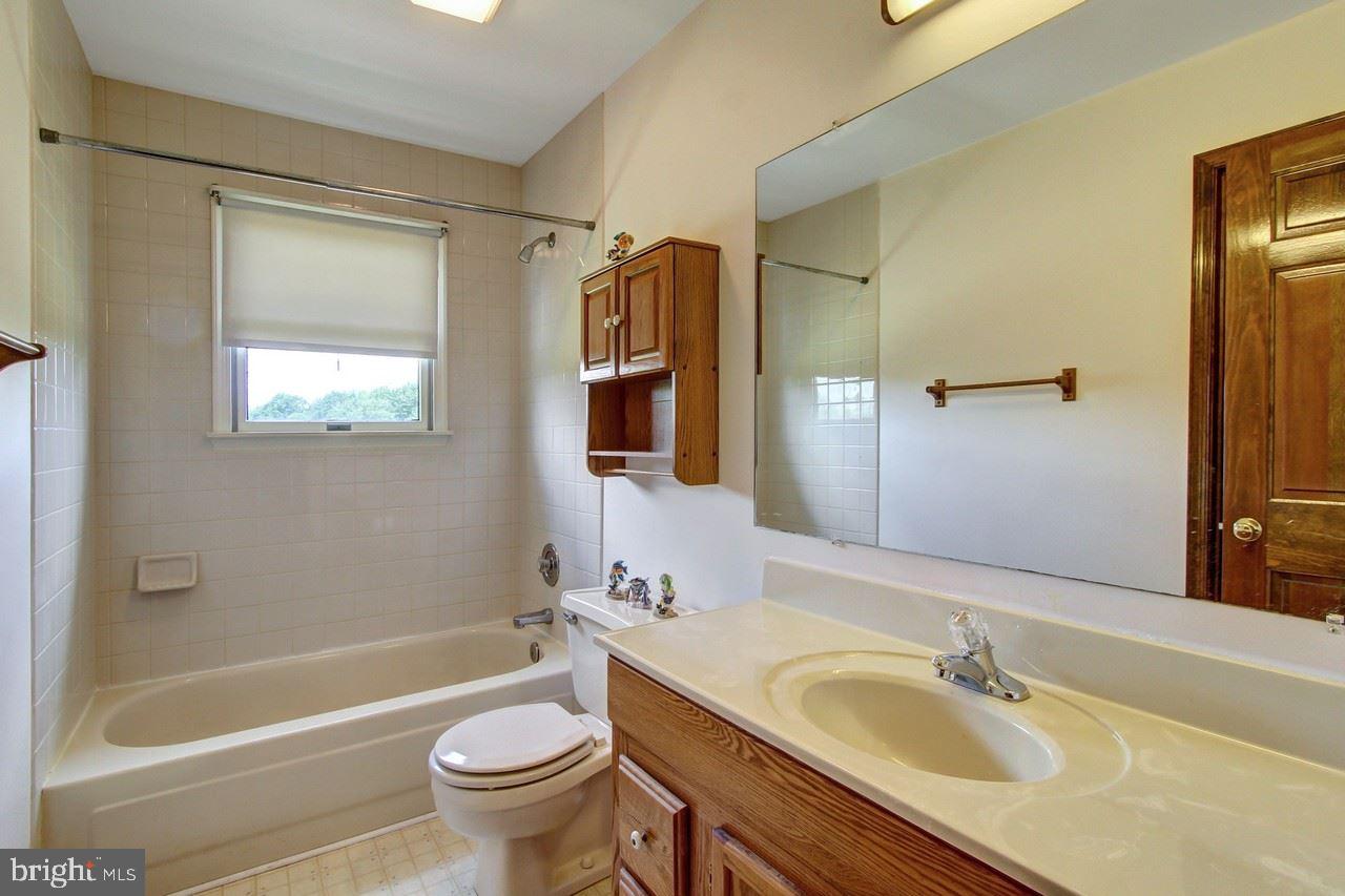 665 Graceton Road Fawn Grove, PA 17321 - Photo 18 of 29 Gallery Image 18