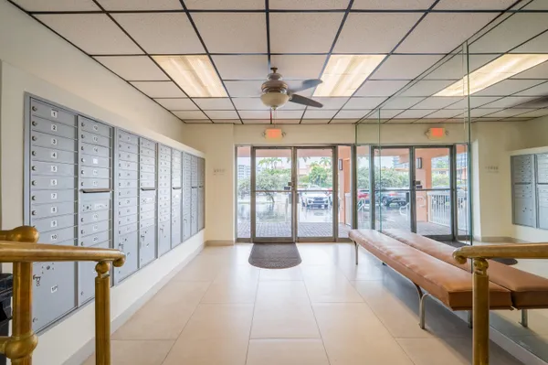 $1,750 | 2200 East Hallandale Beach Boulevard, Unit 202, Hallandale Beach, FL 33009