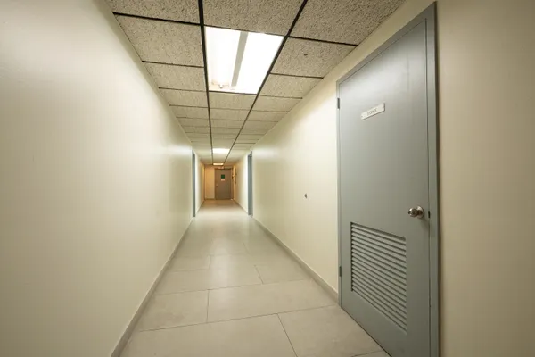$1,750 | 2200 East Hallandale Beach Boulevard, Unit 202, Hallandale Beach, FL 33009