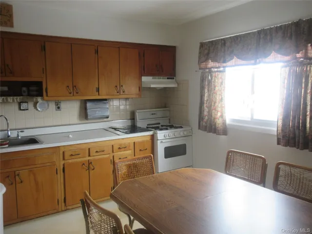 $3,500 | 5 Coyne Drive, Haverstraw, NY 10927