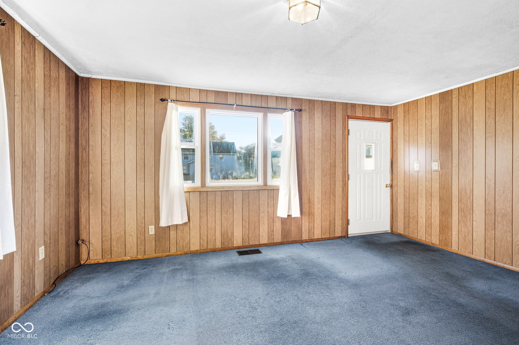 834 Maple Street Tipton, IN 46072 - Photo 6 of 25