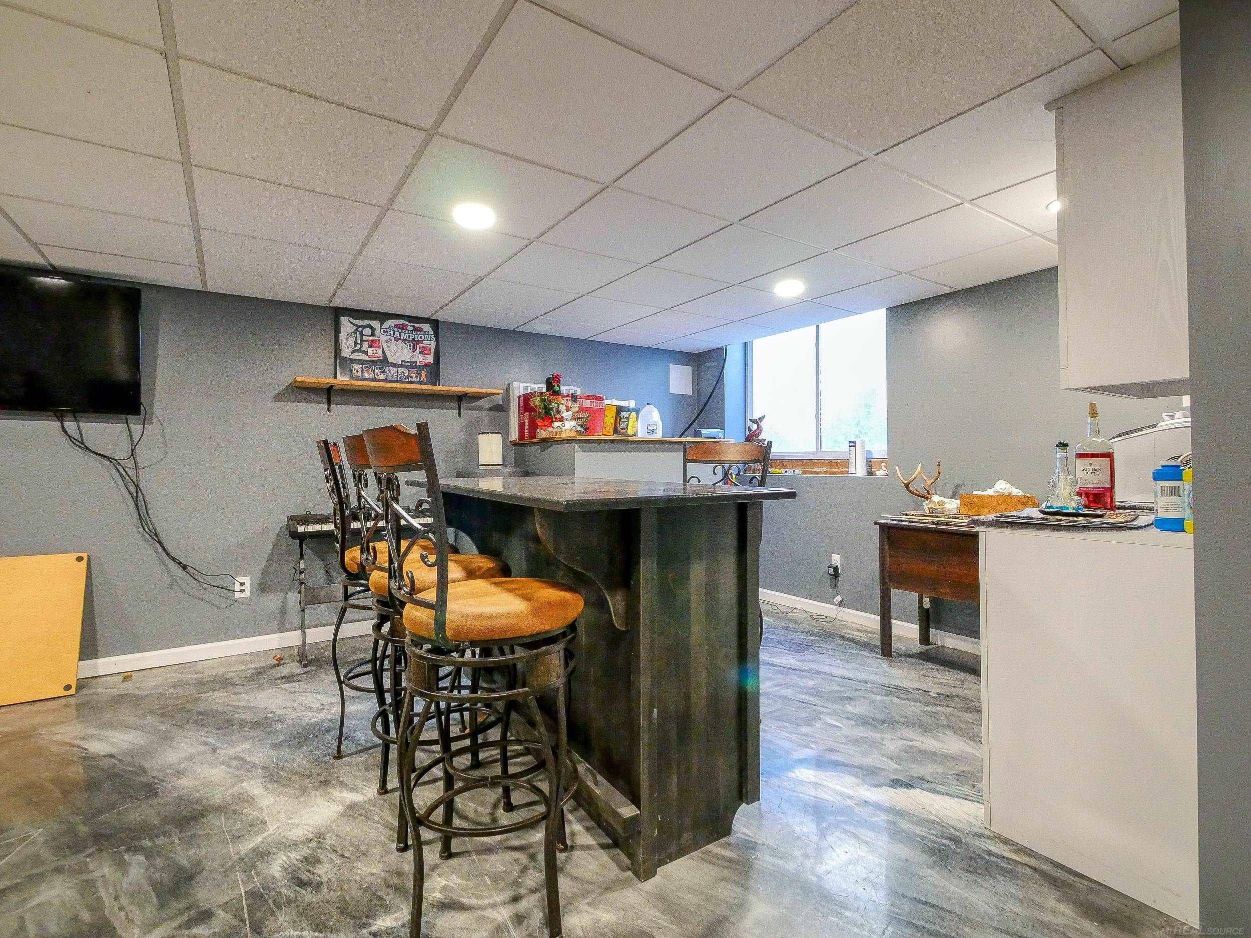 8706 Cork Road Avoca, MI 48006 - Photo 24 of 34