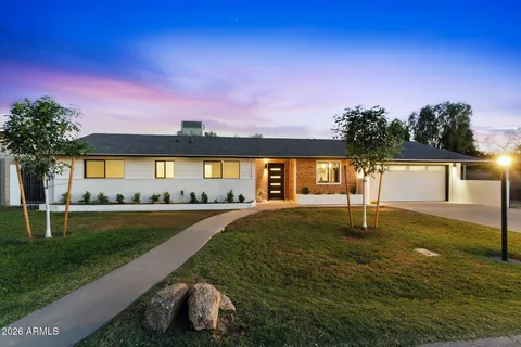 $1,250,000 | 325 West Loma Lane, Phoenix, AZ 85021