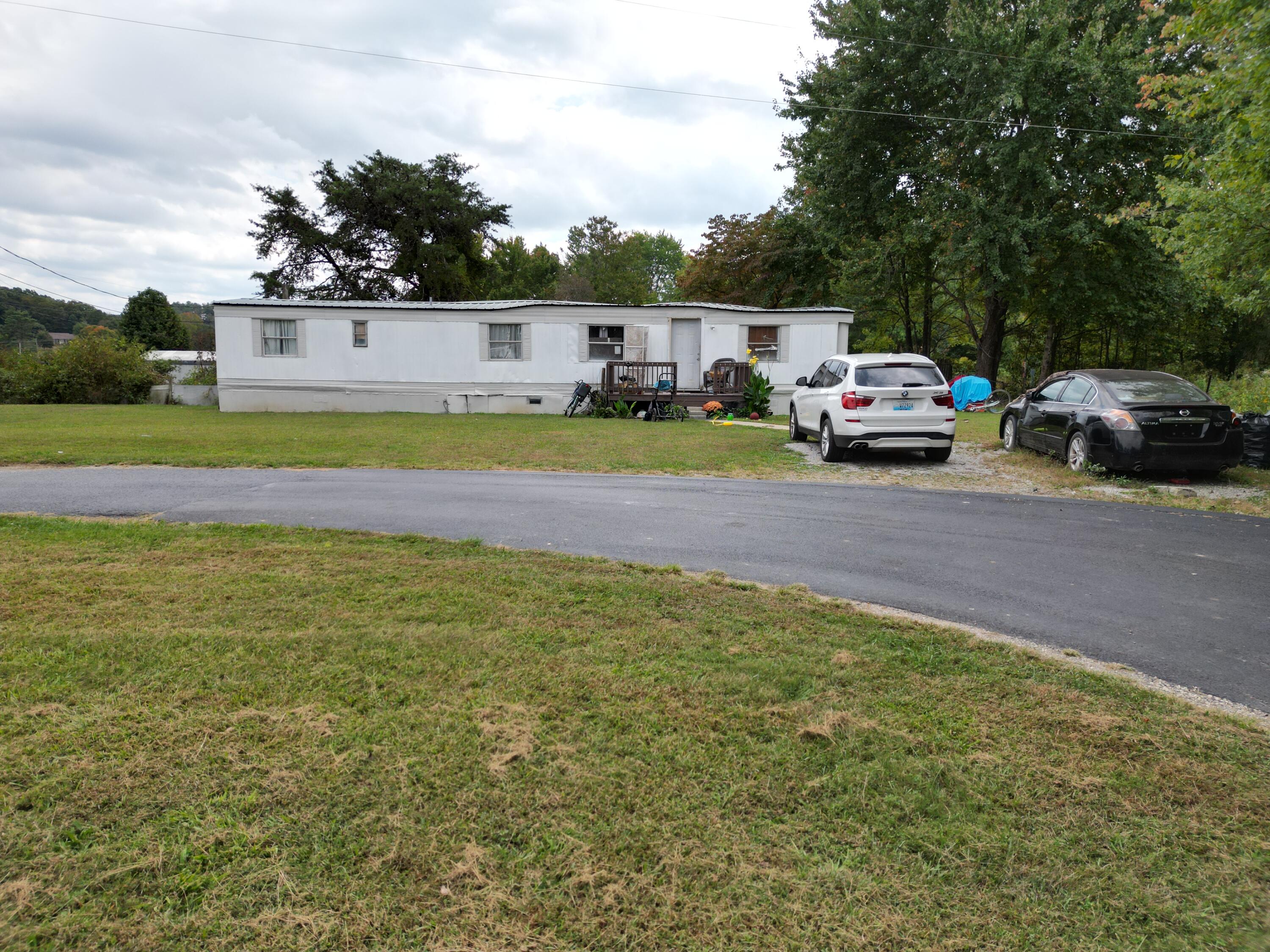 26 Game Cock Road East Bernstadt, KY 40729 - Photo 16 of 51 DJI_0058