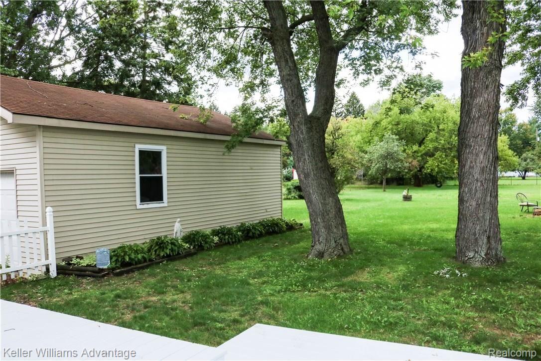 10945 Stark Road Livonia, MI 48150 - Photo 51 of 56 S58.jpg