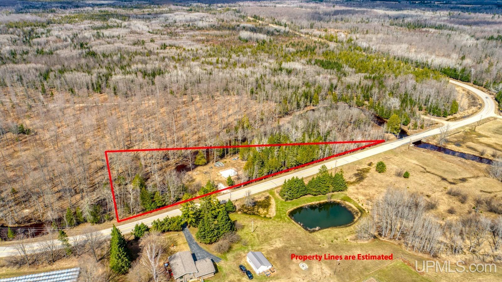 6386 Co Road Rapid River, MI 49878 - Photo 3 of 31