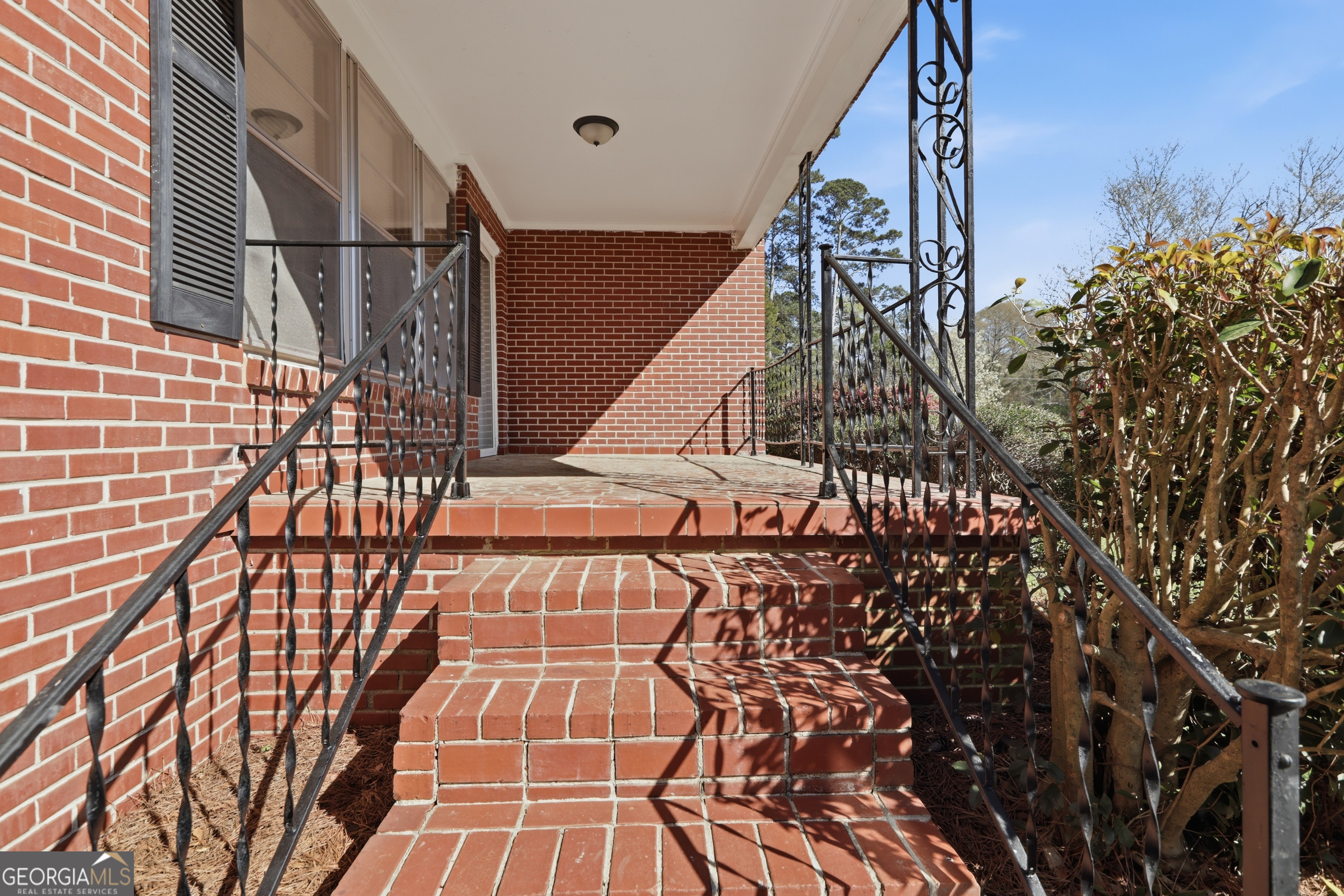 182 Lower Lovelace Road West Point, GA 31833 - Photo 13 of 41