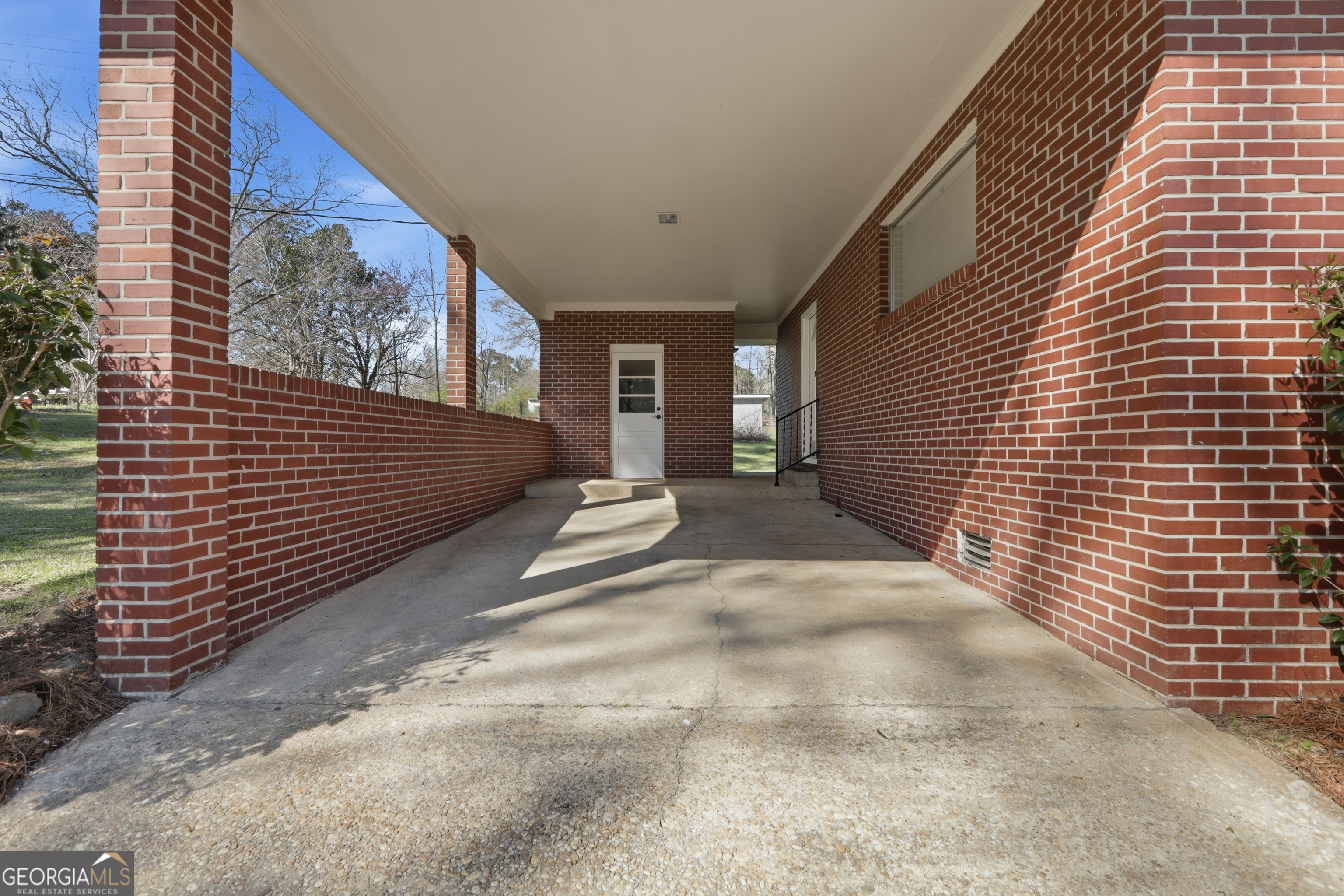 182 Lower Lovelace Road West Point, GA 31833 - Photo 15 of 41