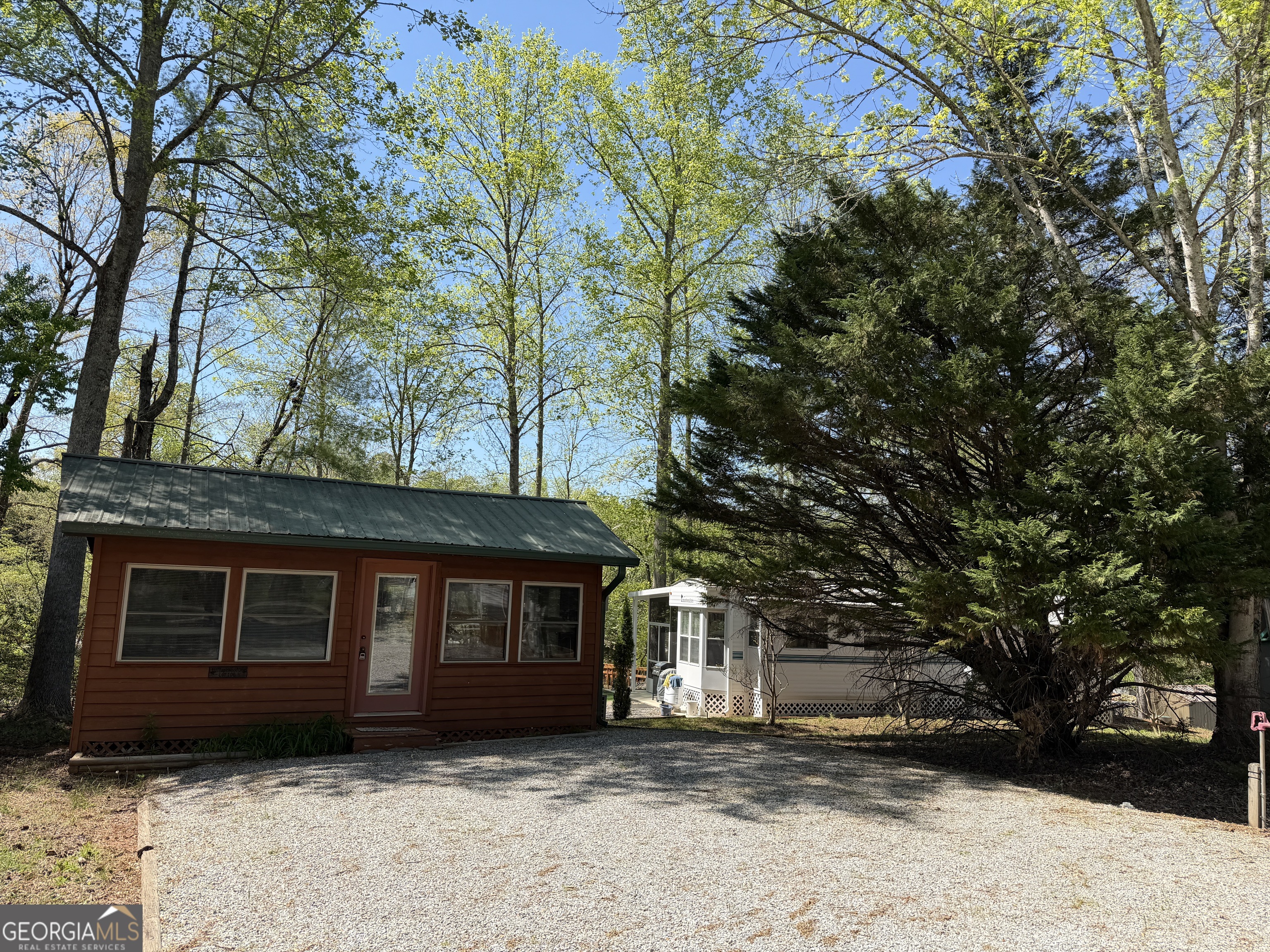 111 Maple Wood Lane Cleveland, GA 30528 - Photo 2 of 53