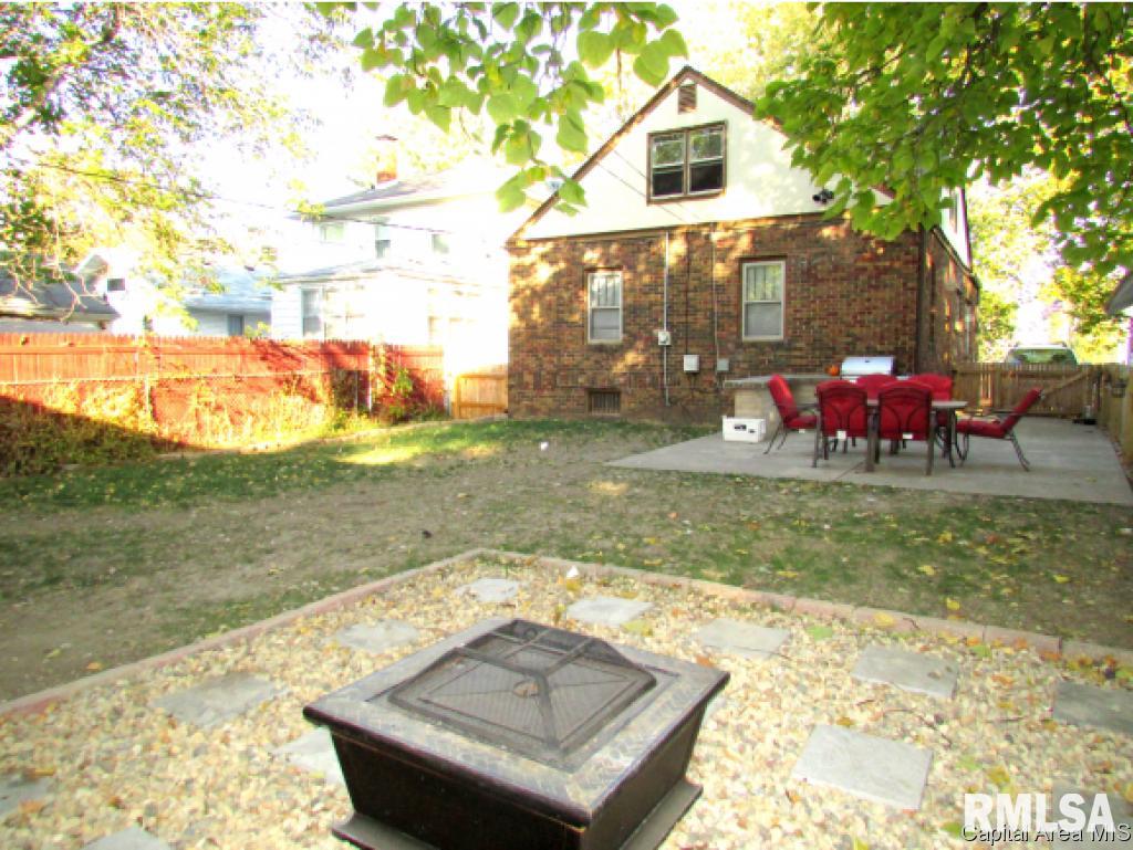 2209 South 6th Street Springfield, IL 62703 - Photo 18 of 18