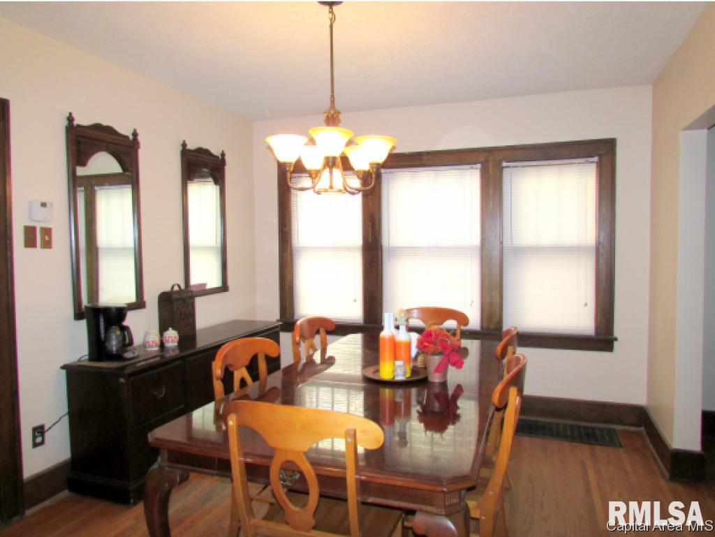 2209 South 6th Street Springfield, IL 62703 - Photo 4 of 18