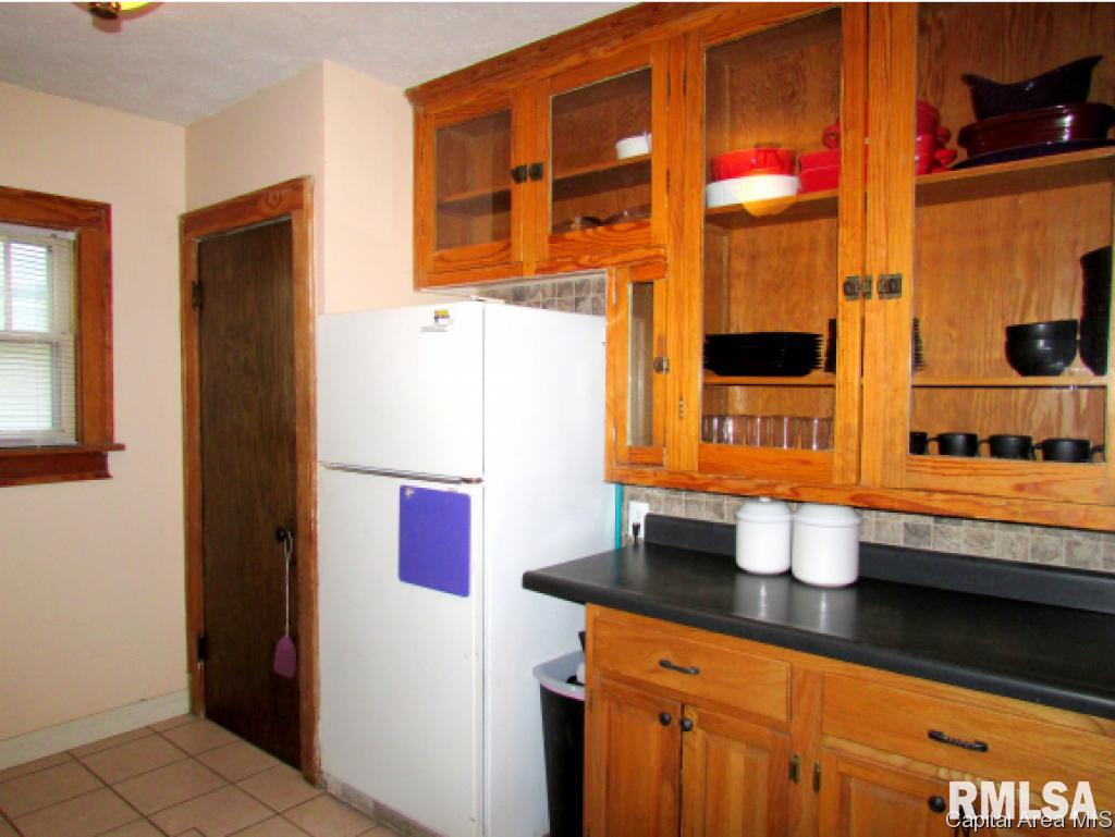 2209 South 6th Street Springfield, IL 62703 - Photo 5 of 18
