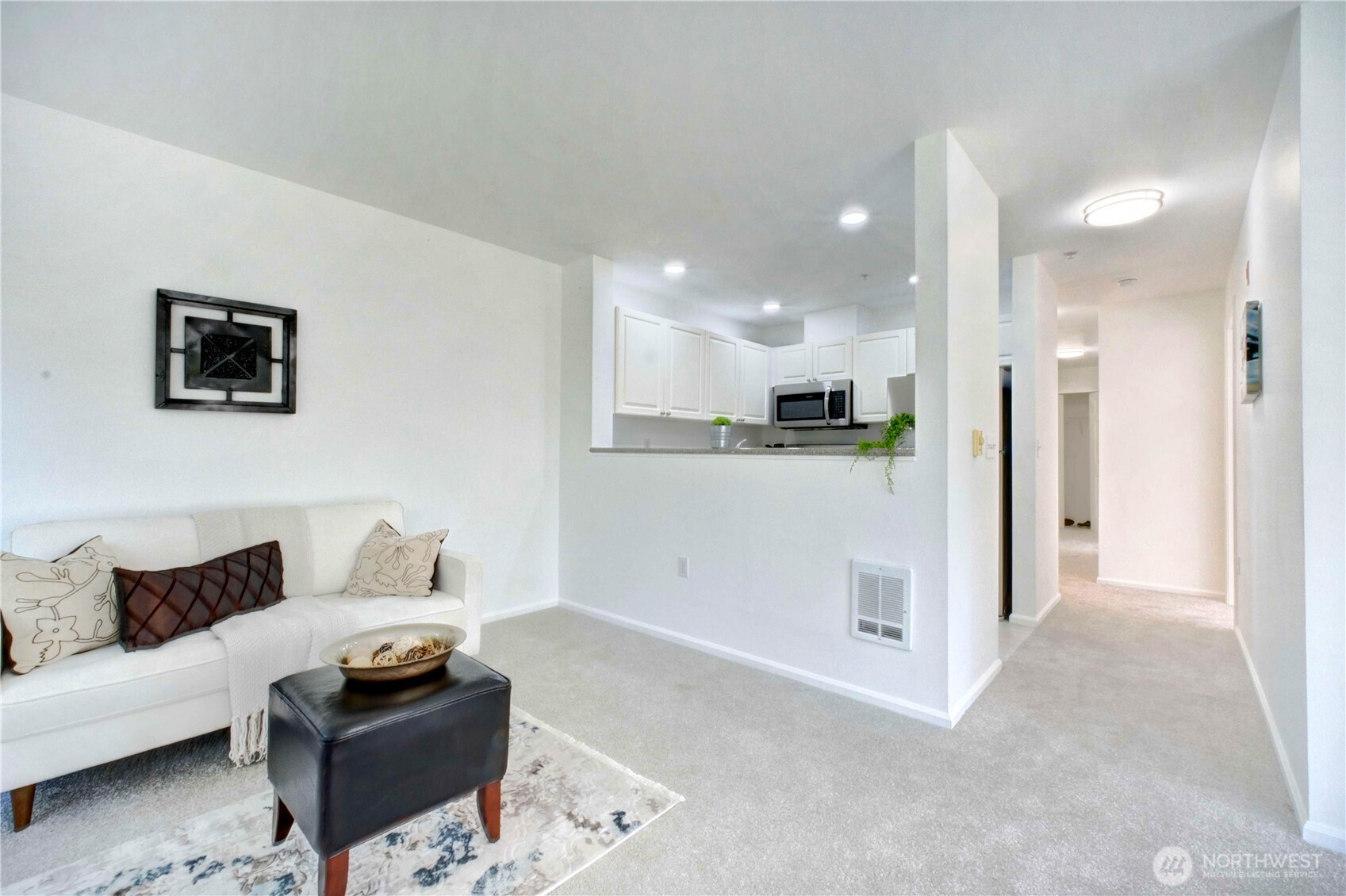 1729 12th Avenue South, Unit 201 Seattle, WA 98144 - Photo 15 of 26