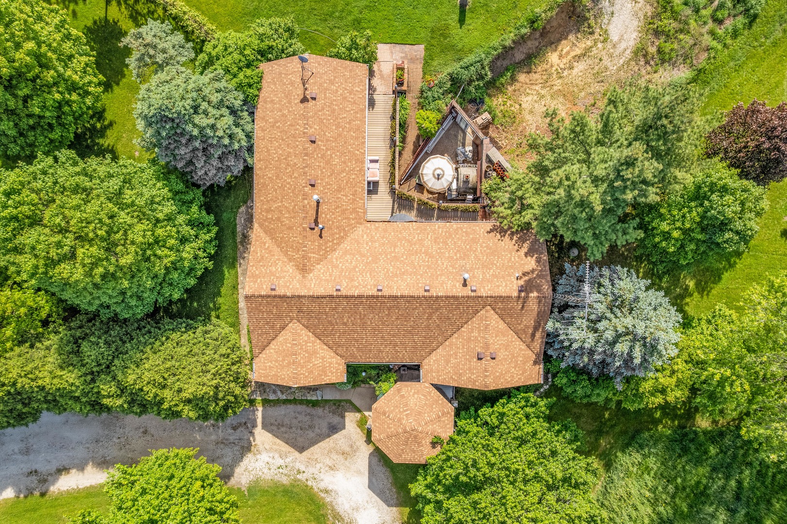 15534 Somonauk Road DeKalb, IL 60115 - Photo 44 of 48 an aerial view of a house