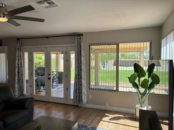 $3,295 | 13717 North 80th Avenue, Peoria, AZ 85381