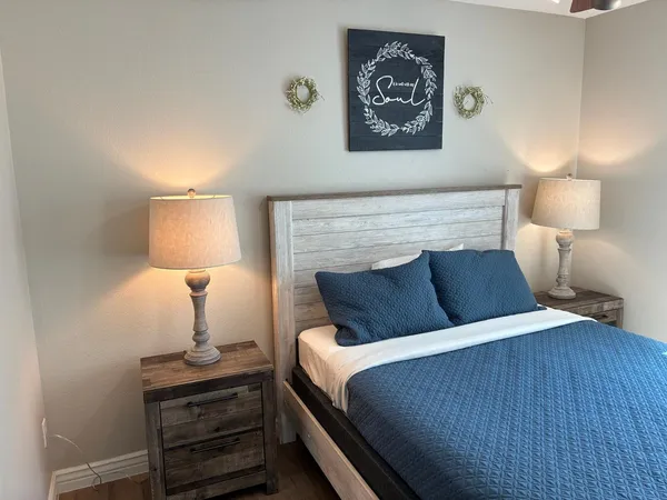 $3,295 | 13717 North 80th Avenue, Peoria, AZ 85381