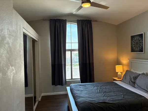 $3,295 | 13717 North 80th Avenue, Peoria, AZ 85381