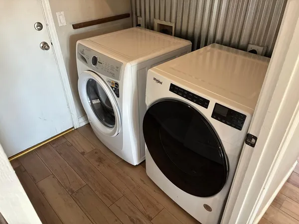 $3,295 | 13717 North 80th Avenue, Peoria, AZ 85381