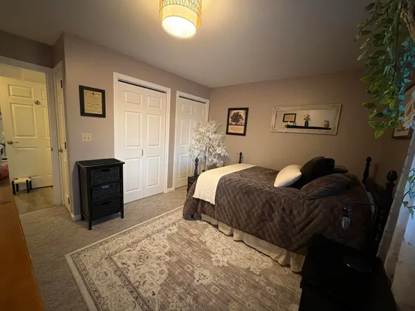 $230,000 | 153 Pittsford Cmns, Unit D6, Pittsford, VT 05763