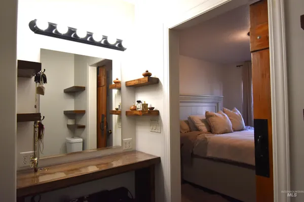 $850,000 | 2599 Fruitvale Glendale Road, Council, ID 83612