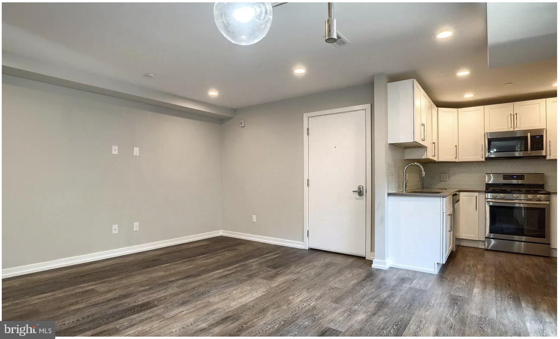 528 South 5th Street, Unit 2R Philadelphia, PA 19147 - Photo 4 of 21